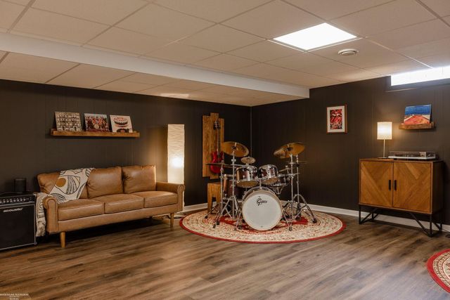 15589 Winter Park Drive, Macomb Twp, MI 48044