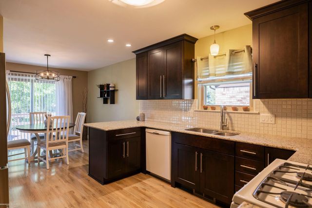 15589 Winter Park Drive, Macomb Twp, MI 48044