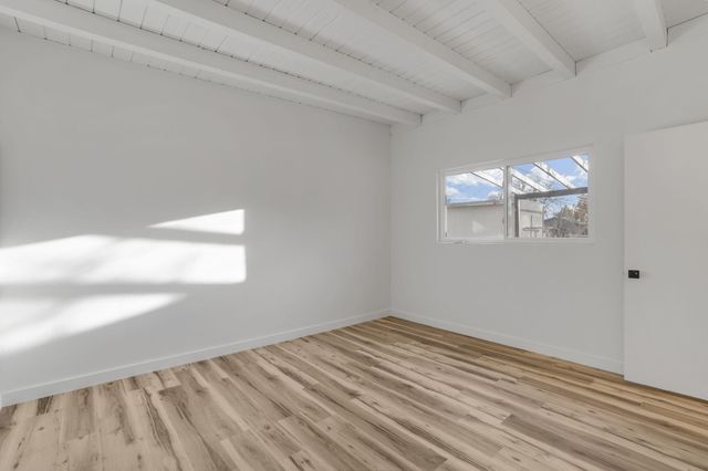 1126 Gretta Street NE, Albuquerque, NM 87112