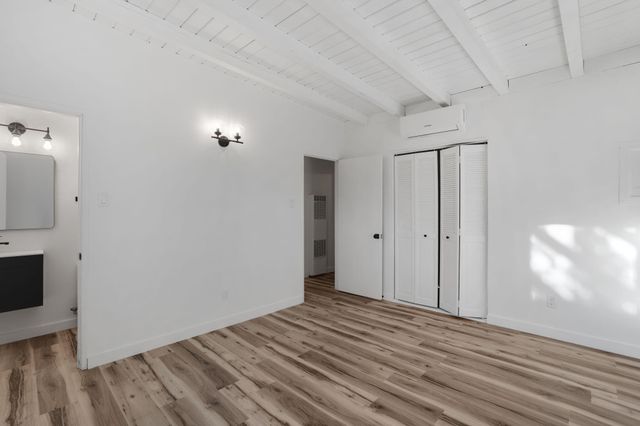 1126 Gretta Street NE, Albuquerque, NM 87112