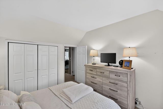 9 Forrest Avenue, Rumson, NJ 07760