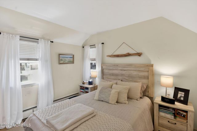9 Forrest Avenue, Rumson, NJ 07760