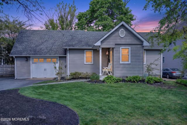 9 Forrest Avenue, Rumson, NJ 07760