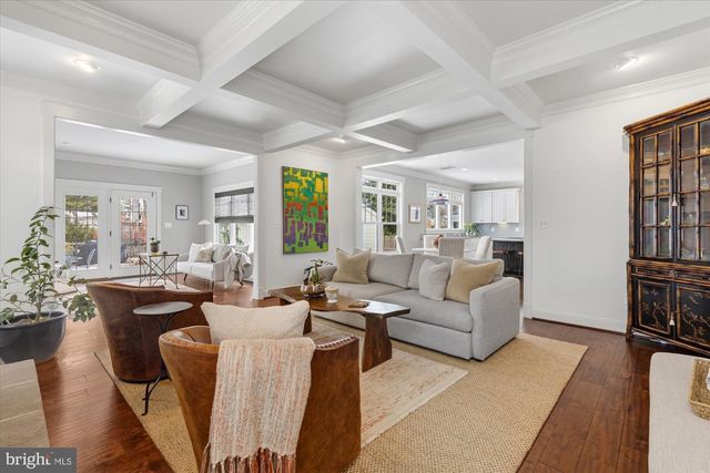 6618 GORDON AVE, Falls Church, VA 22046