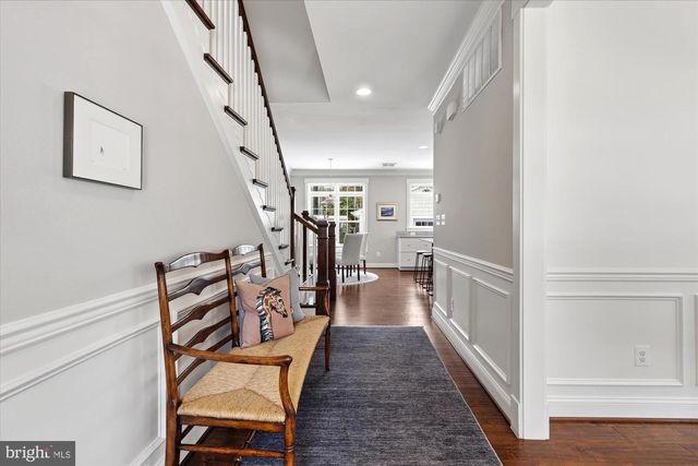 6618 GORDON AVE, Falls Church, VA 22046