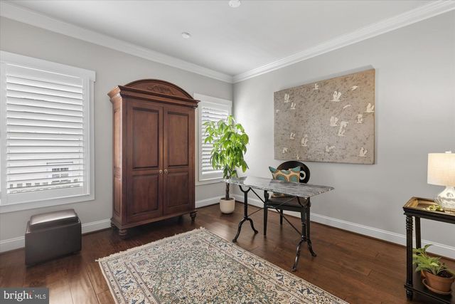 6618 GORDON AVE, Falls Church, VA 22046