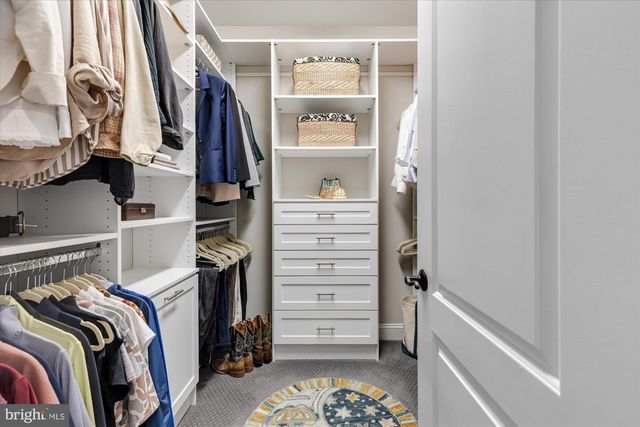 6618 GORDON AVE, Falls Church, VA 22046