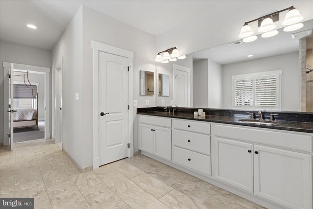 6618 GORDON AVE, Falls Church, VA 22046