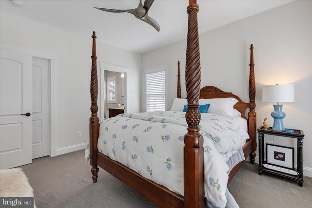 6618 GORDON AVE, Falls Church, VA 22046