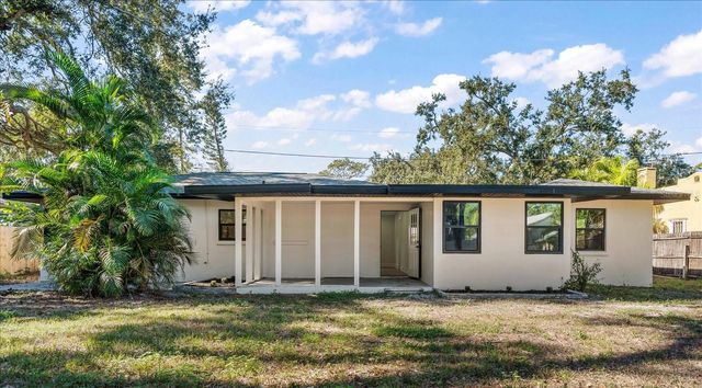 315 31ST STREET W, Bradenton, FL 34205