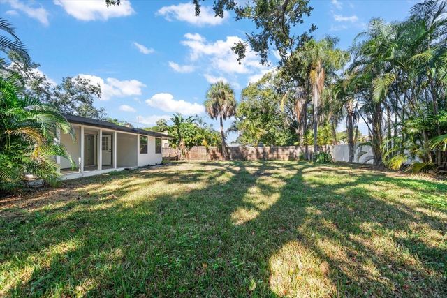 315 31ST STREET W, Bradenton, FL 34205