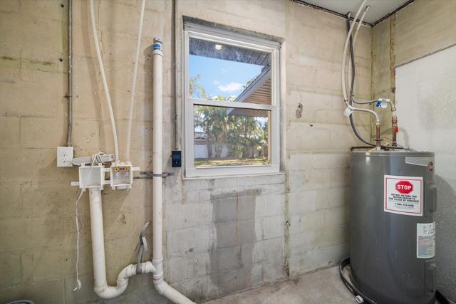 315 31ST STREET W, Bradenton, FL 34205