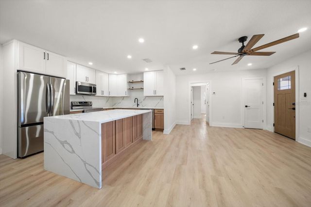 315 31ST STREET W, Bradenton, FL 34205