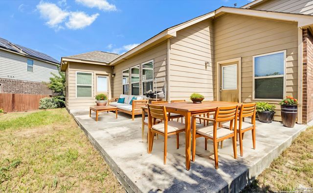 1011 Ranch Falls, San Antonio, TX 78245