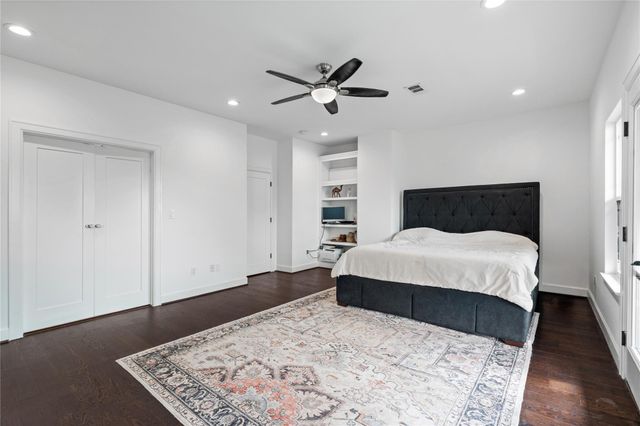 120 E 32nd Street A, Houston, TX 77018