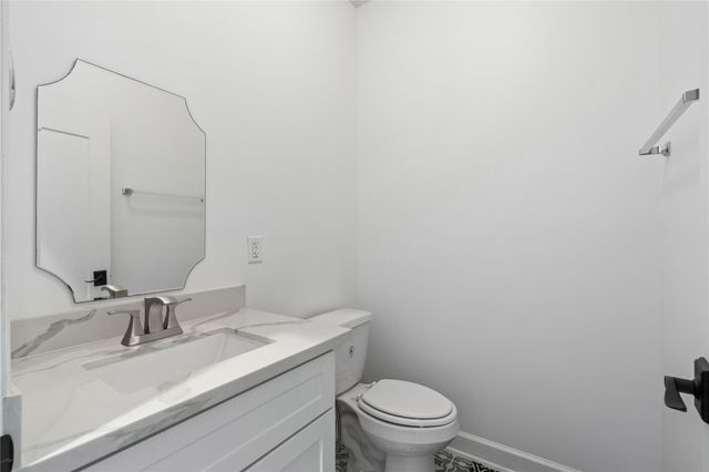 120 E 32nd Street A, Houston, TX 77018