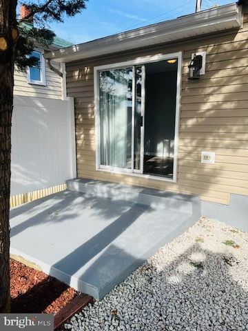 711 E CORK ST, Winchester, VA 22601