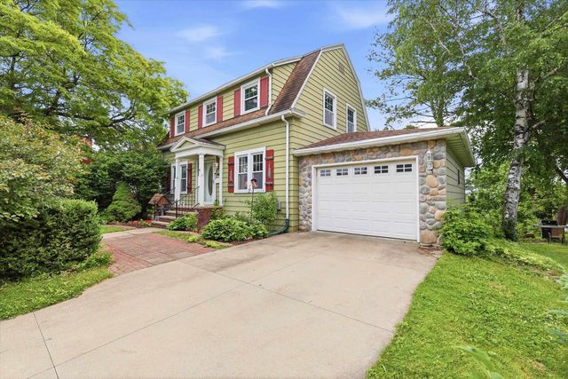 720 GRIGNON STREET, Kaukauna, WI 54130