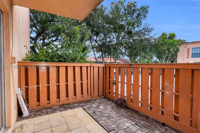 7100 Fairway Dr K11, Miami Lakes, FL 33014
