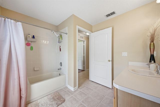 25946 RISEN STAR DRIVE, Wesley Chapel, FL 33544