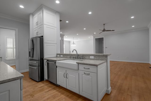 326 Foxtail Road, Versailles, KY 40383