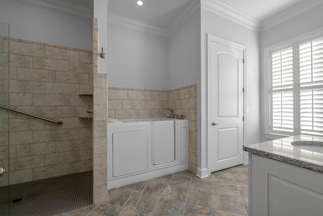 326 Foxtail Road, Versailles, KY 40383