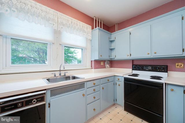 1000 CHERRY ST, Phoenixville, PA 19460