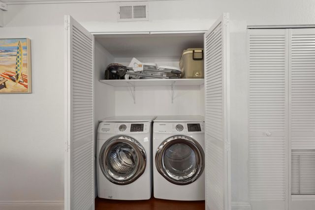 15881 SW 8th Avenue, Delray Beach, FL 33444