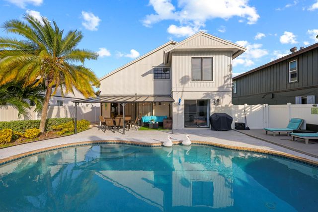 15881 SW 8th Avenue, Delray Beach, FL 33444