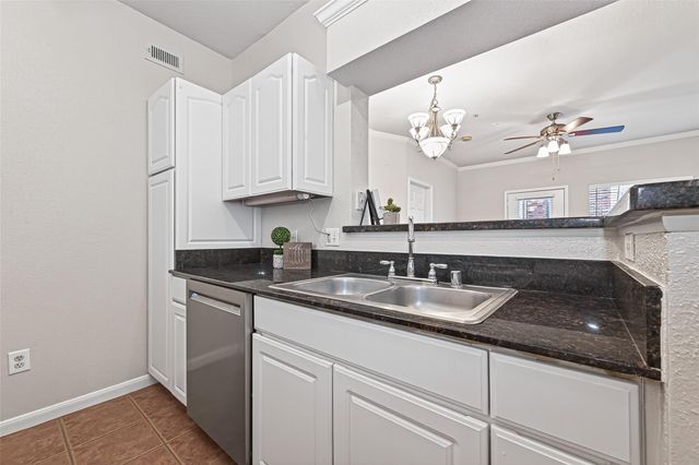 1330 Old Spanish Trail 3206, Houston, TX 77054