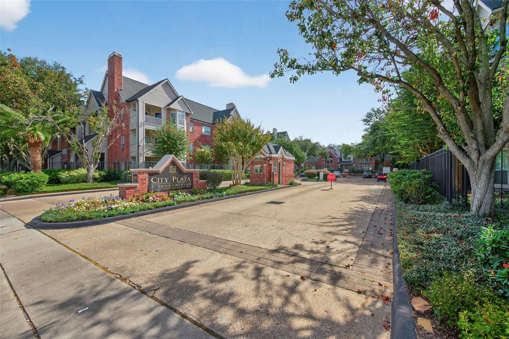 1330 Old Spanish Trail 3206, Houston, TX 77054