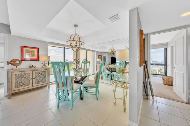 5380 N Ocean Drive 4a, Singer Island, FL 33404