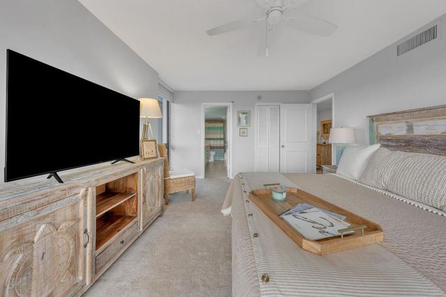 5380 N Ocean Drive 4a, Singer Island, FL 33404