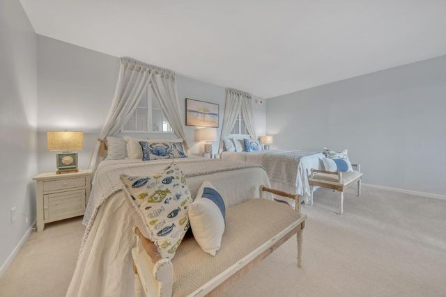 5380 N Ocean Drive 4a, Singer Island, FL 33404