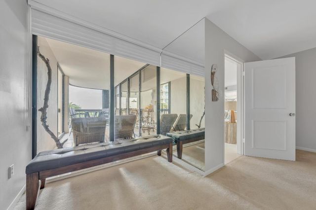 5380 N Ocean Drive 4a, Singer Island, FL 33404