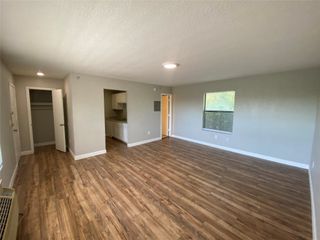 701 W Sycamore Street 209, Denton, TX 76201