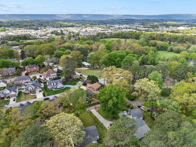 4986 Hamillville Court, Hixson, TN 37343