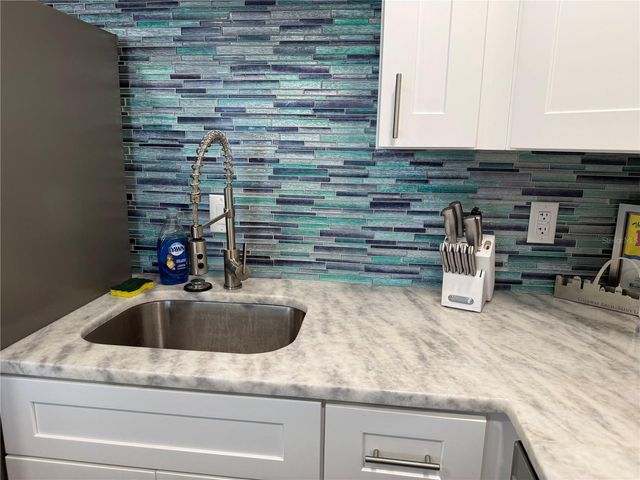 255 DOLPHIN POINT 305, Clearwater Beach, FL 33767