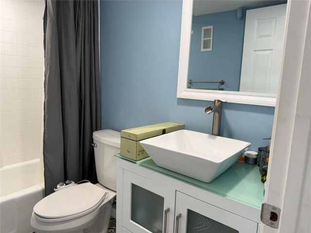 255 DOLPHIN POINT 305, Clearwater Beach, FL 33767