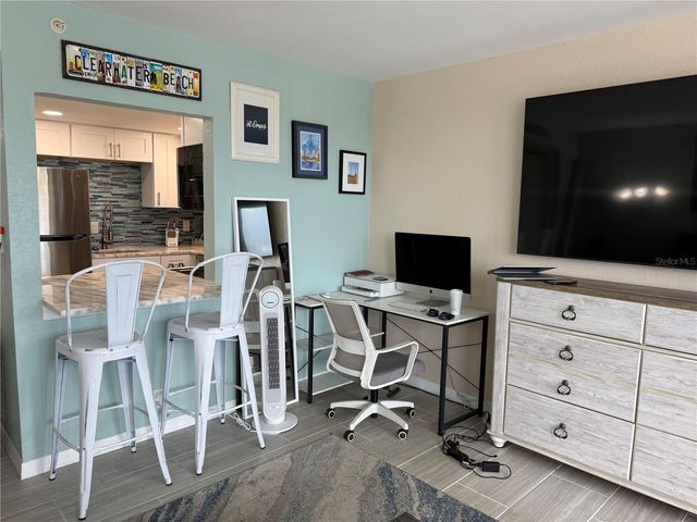 255 DOLPHIN POINT 305, Clearwater Beach, FL 33767