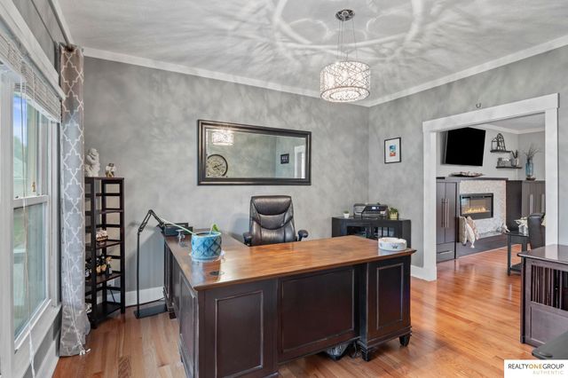 17305 Welch Circle, Omaha, NE 68135