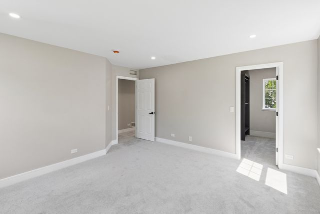 6530 Marble Lane, Carpentersville, IL 60110