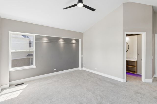 6530 Marble Lane, Carpentersville, IL 60110