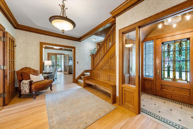 N69W6507 Bridge ROAD, Cedarburg, WI 53012