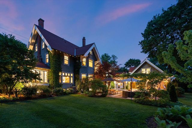 N69W6507 Bridge ROAD, Cedarburg, WI 53012