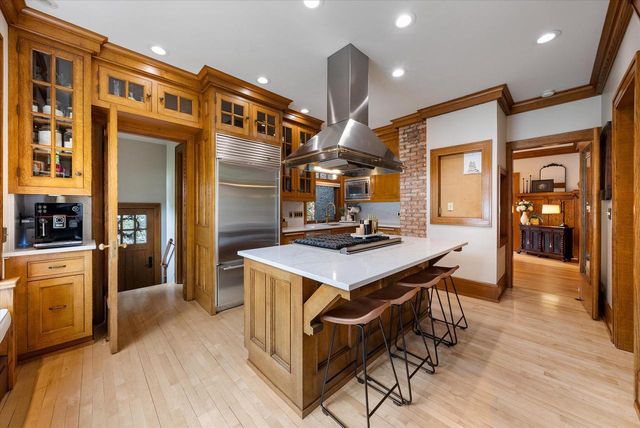 N69W6507 Bridge ROAD, Cedarburg, WI 53012