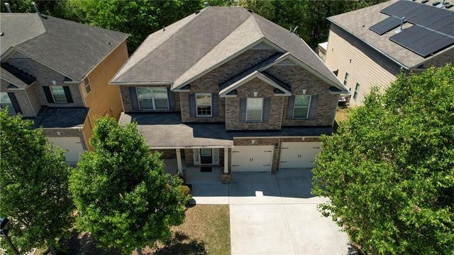 7621 Bowhead Court, Fairburn, GA 30213