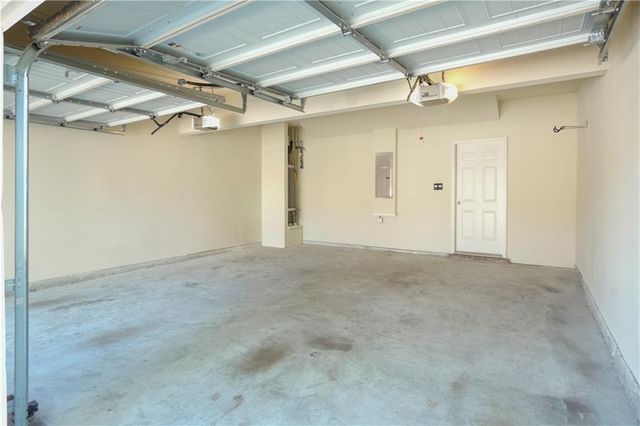 7621 Bowhead Court, Fairburn, GA 30213