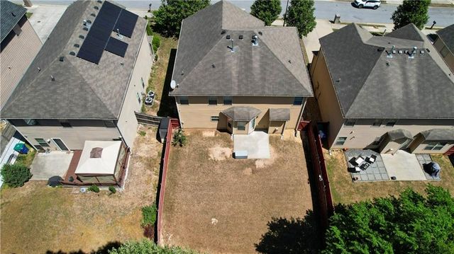 7621 Bowhead Court, Fairburn, GA 30213