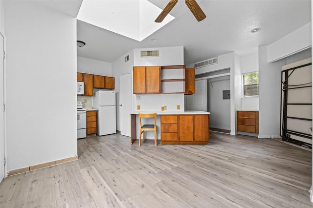 7901 Cambridge Street 87, Houston, TX 77054